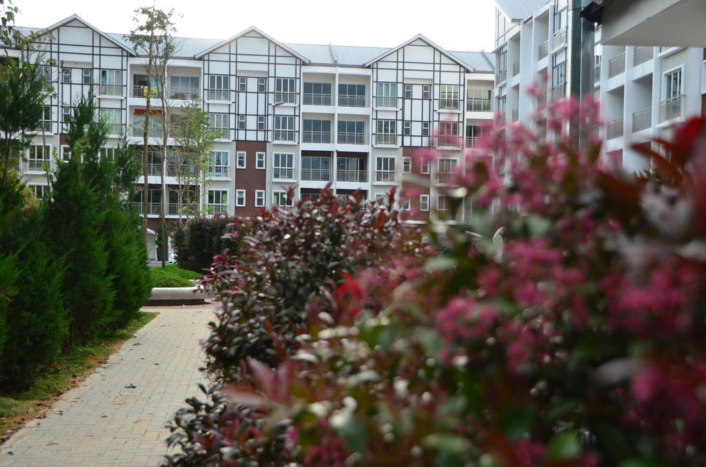 The Woodz Homestay Тана Рата Екстериор снимка