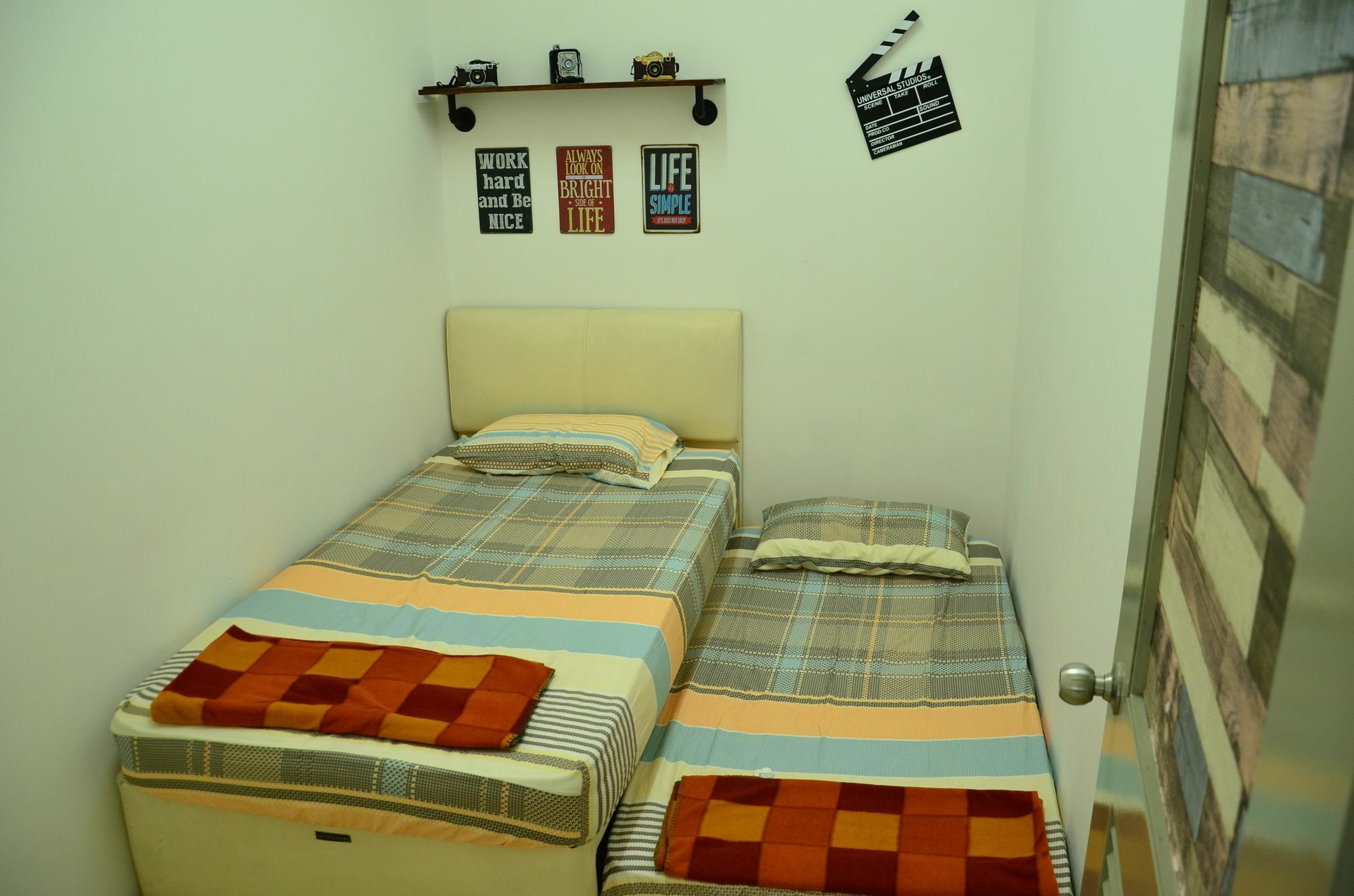 The Woodz Homestay Тана Рата Екстериор снимка